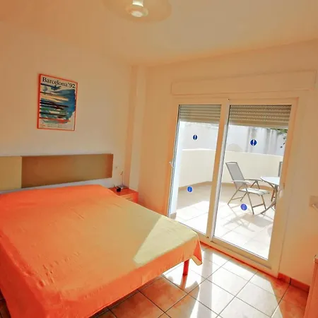 Vakantiehuis Canuta Mar 14- Two Story In